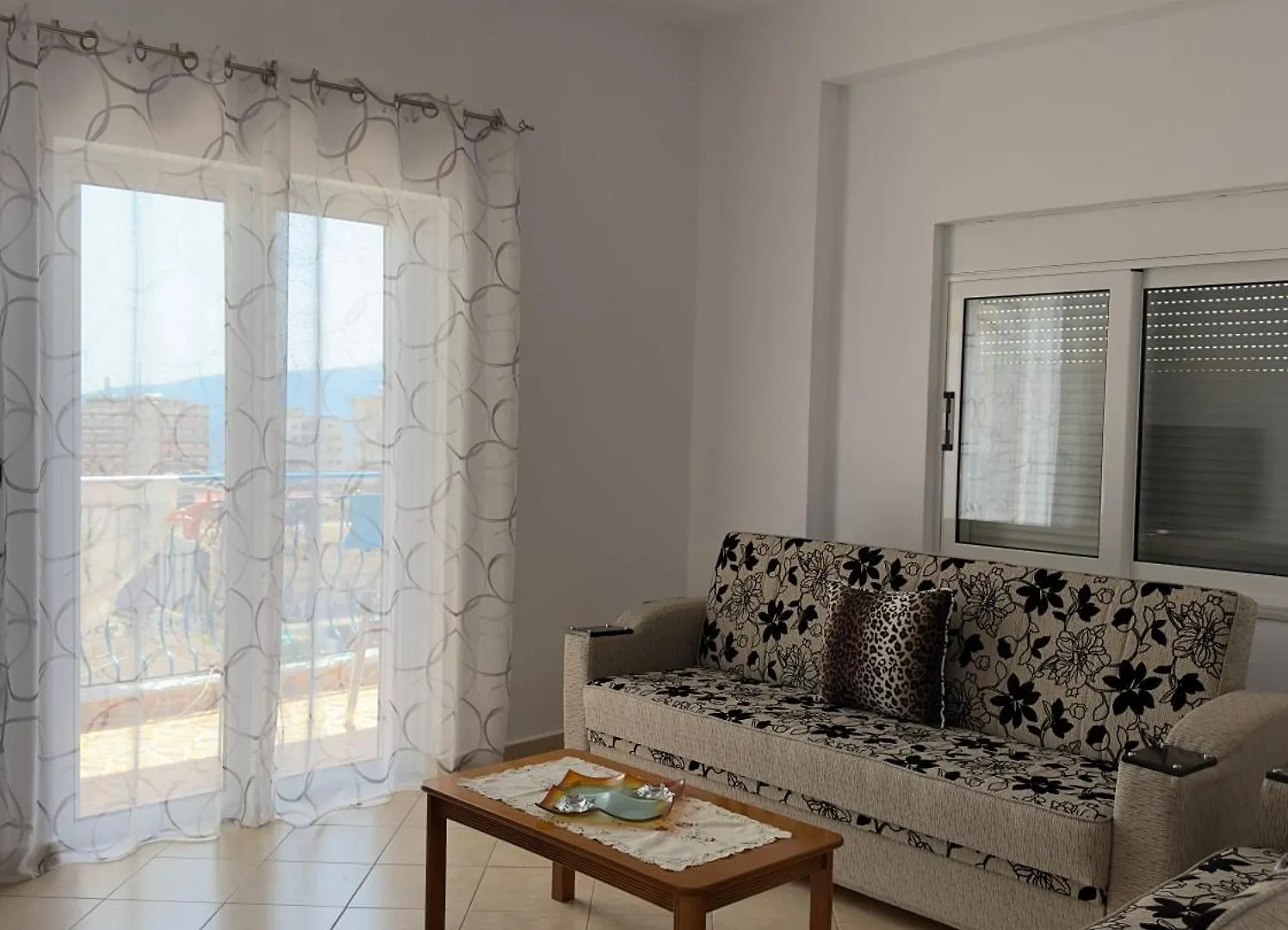 Joem Apartment Sarandë アルバニア
