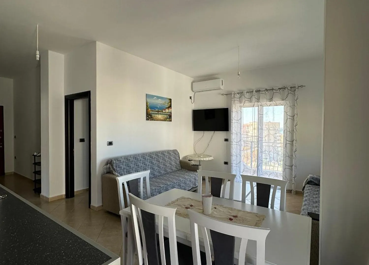 Joem Apartment Sarandë 0*,  アルバニア
